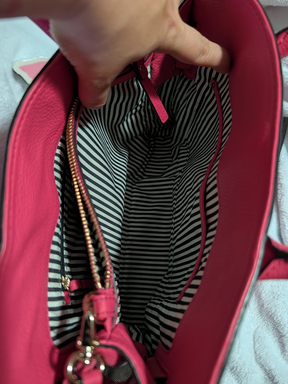 Kate Spade New York "Bow Valley Helena" Satchel - Picture 12 of 14